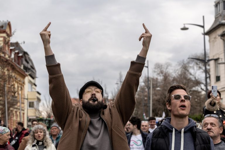 22 March 2026, Hódmezővásárhely, Hungary. FIDESZ supporters were accompanied by counter-demonstrators, supporters of the opposition TISZA party.