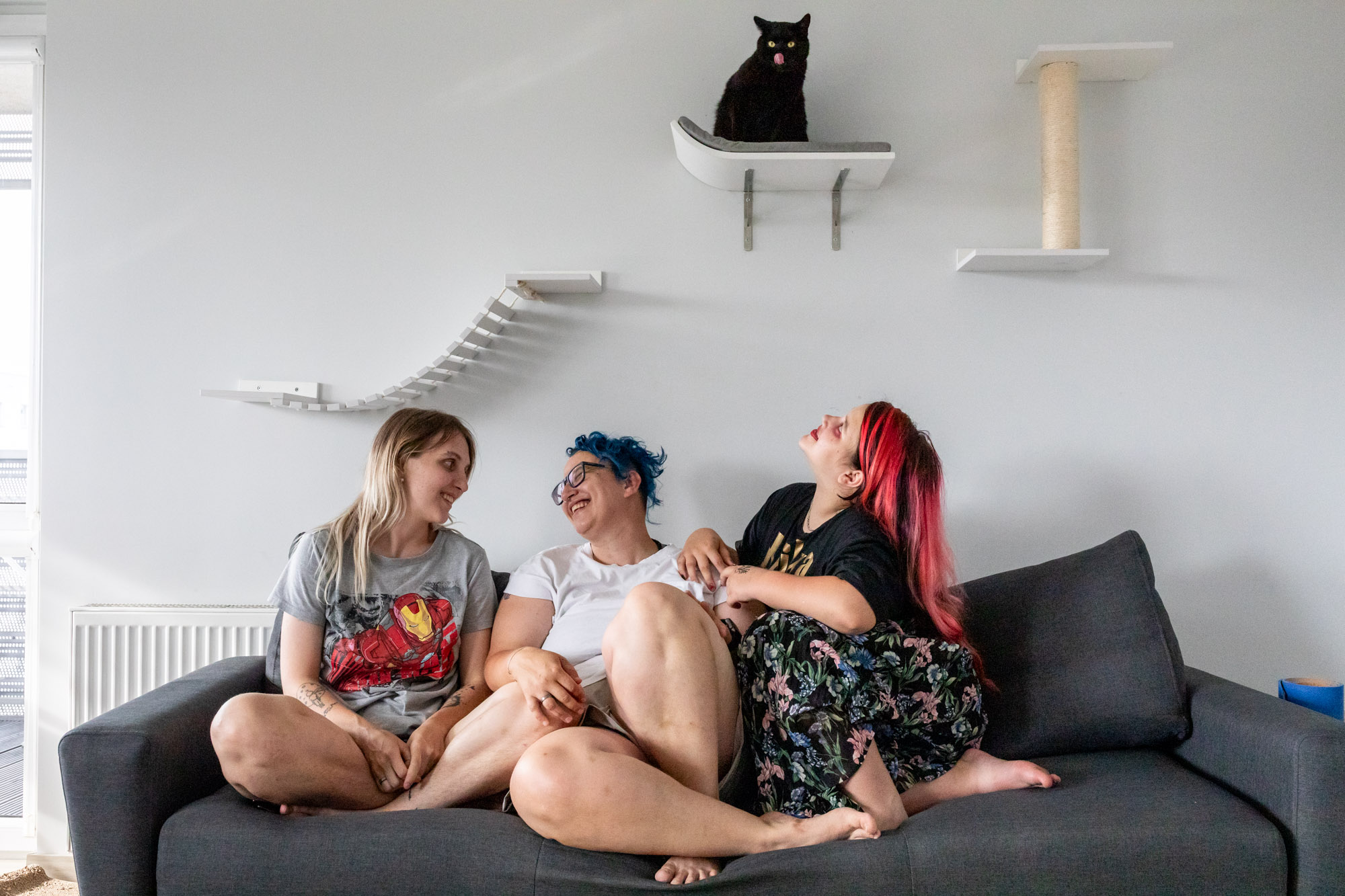 Nasta Bazar and Dasha Churko at home in Warsaw