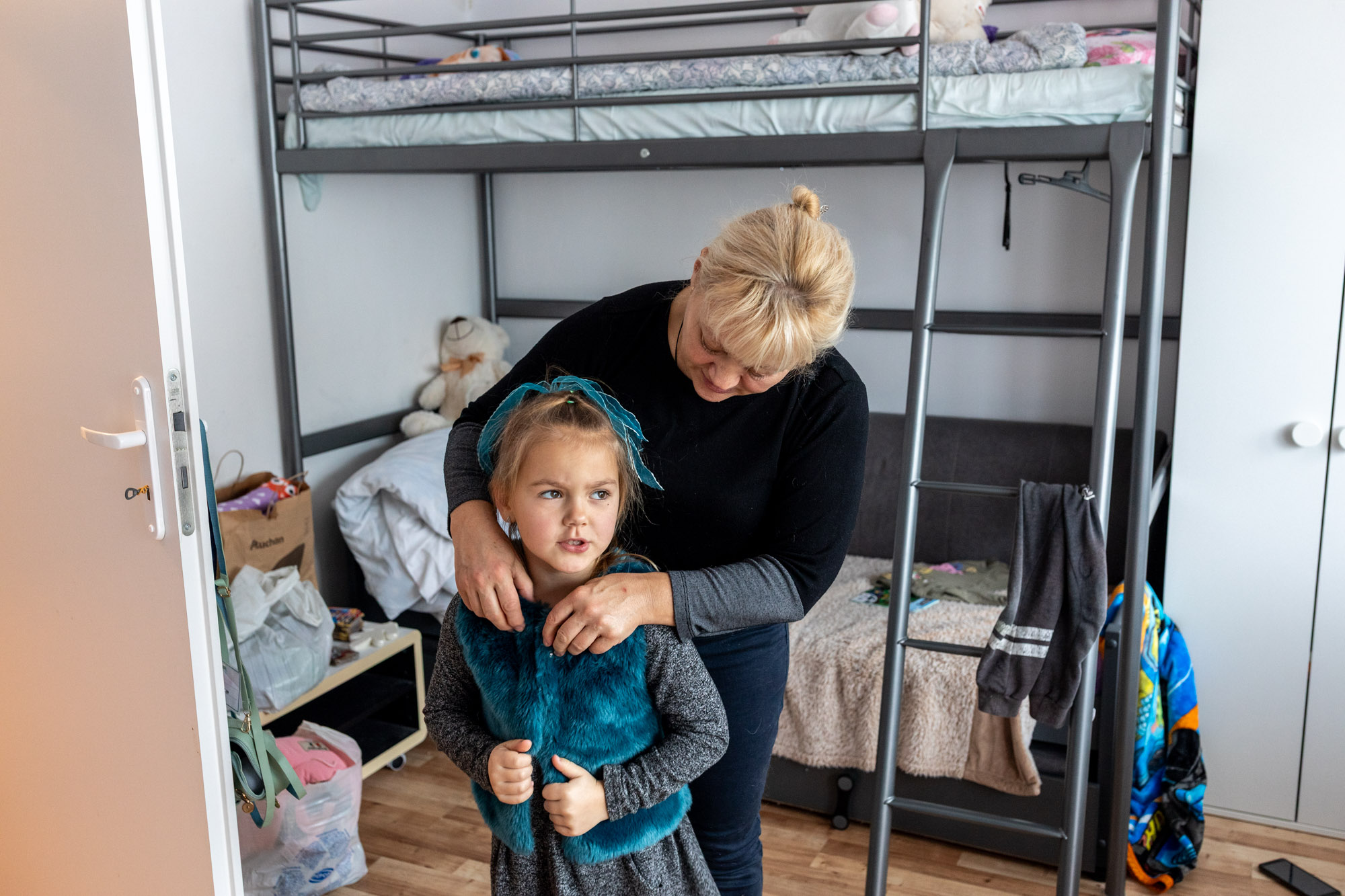Anna Kanavalava and her granddaughter