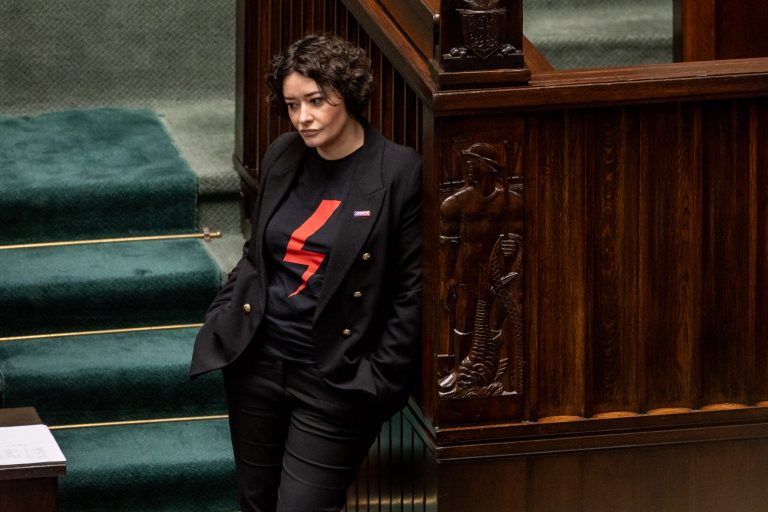 6 March 2024, Warsaw. 7th sitting of the 10th term of the parliament. Debate on draft legislation concerning the right to abortion. The Left opposed the decision by Sejm Marshal Szymon Hołownia of Polska 2050 to postpone the debate until 11 April 2024. Below: Anna Maria Żukowska, MP for the Left.