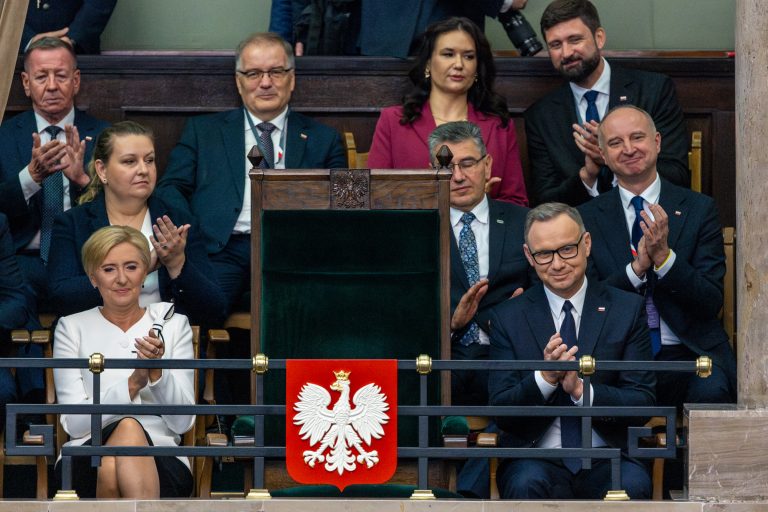 6 August 2025, Warsaw. Karol Nawrocki is sworn in as President of the Republic of Poland before the National Assembly. After the swearing-in ceremony, Karol Nawrocki takes his seat in the presidential chair, whilst outgoing President Andrzej Duda sits beside.